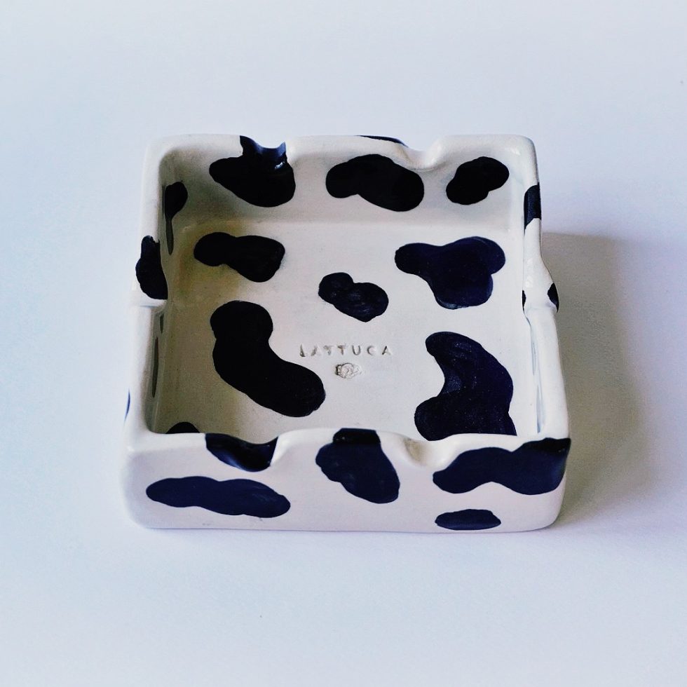 MOO Kül Tablası